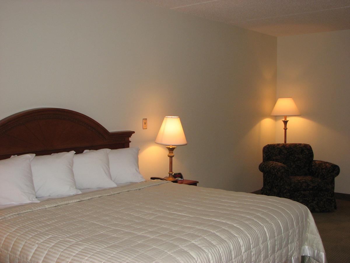 Chief Logan Lodge Hotel & Conference Zimmer foto